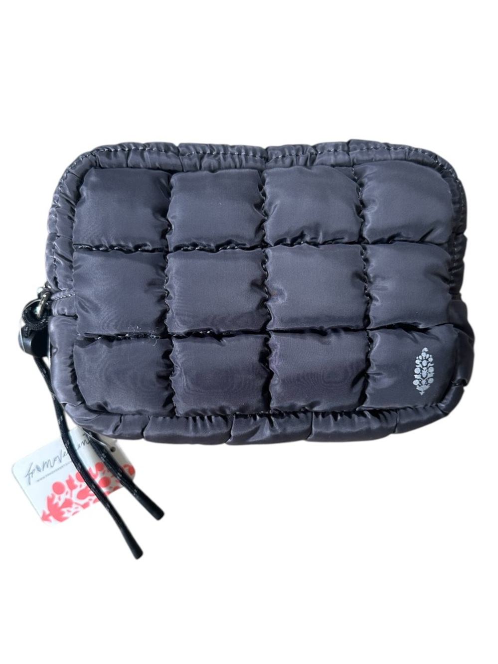 Free People Movement Mini Quilted Case Graphite Gray NWT - Picture 2 of 7